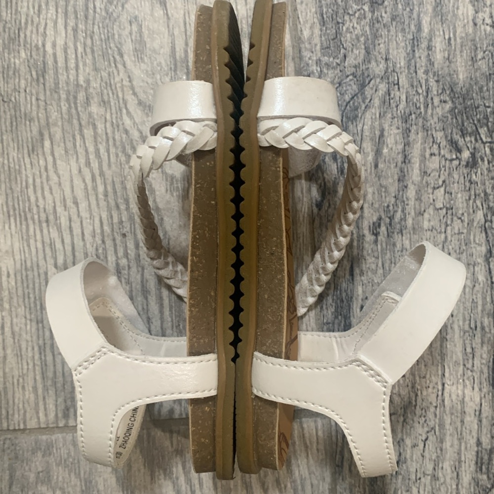 Blowfish Malibu White Sandals size 10 Little Kids - Picture 2 of 5